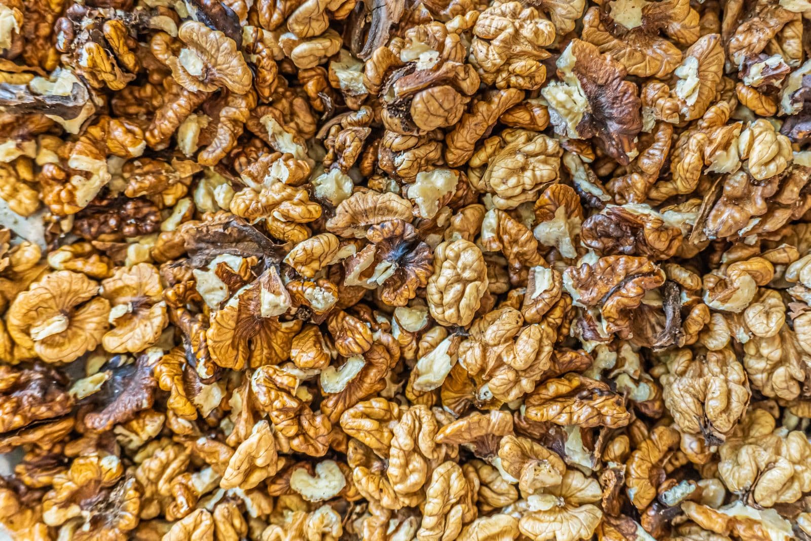 Walnut Kernels (Broken)
